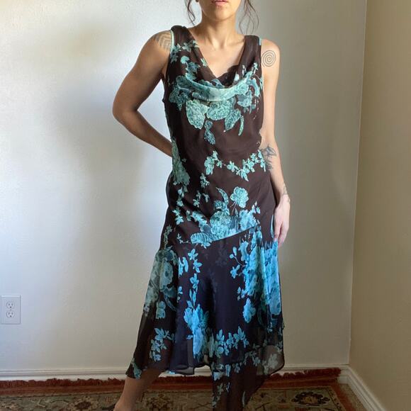 Y2K Beaded Asymmetrical Midi Dress - Picture 2 of 9